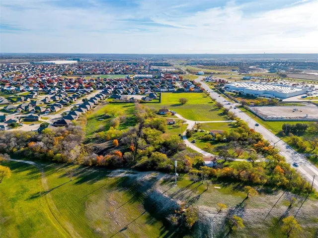 $2,943,567 | 1101 East Main Street, Crowley, TX 76036