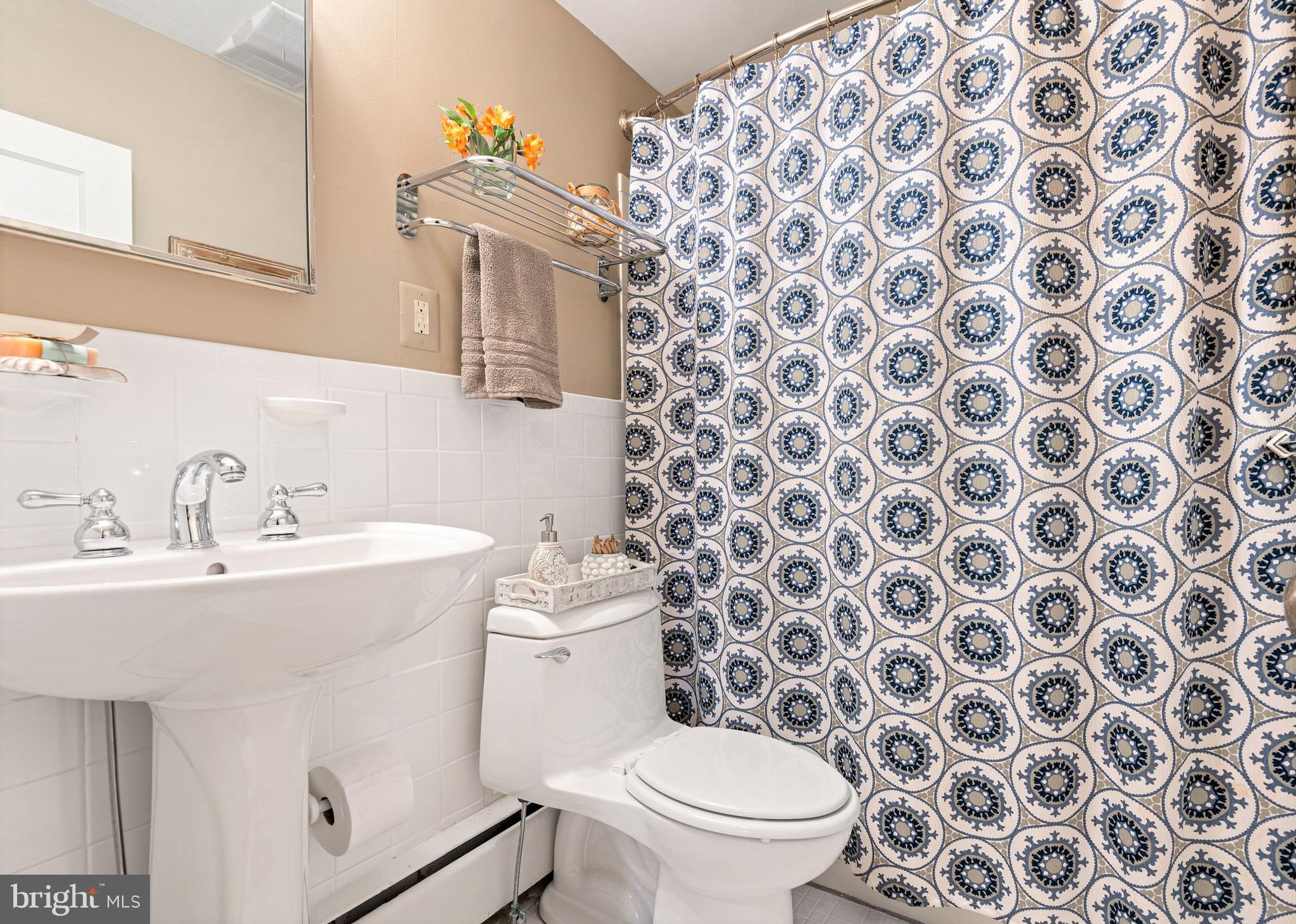 5908 Roland Avenue Baltimore, MD 21210 - Photo 26 of 40