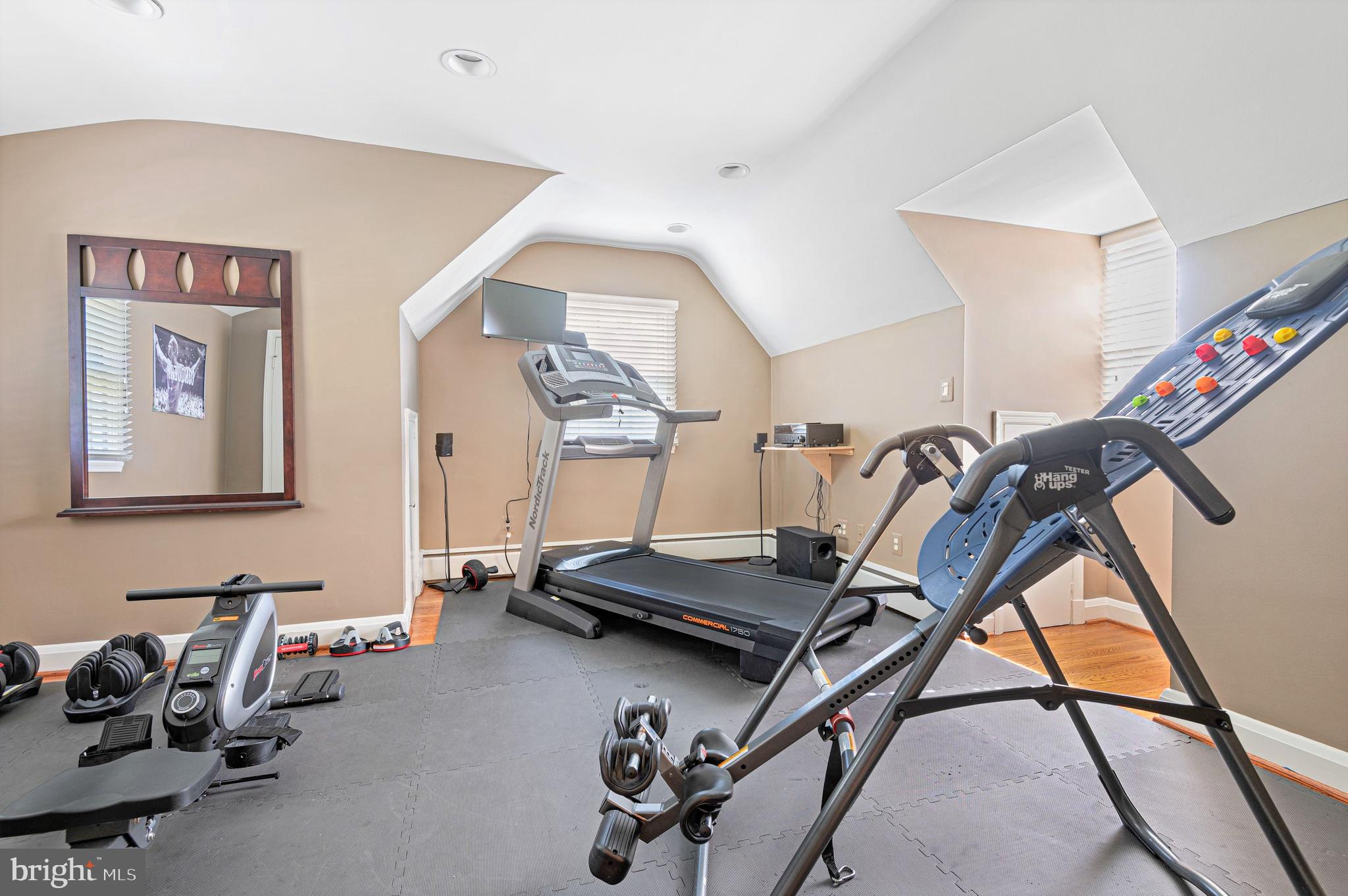 5908 Roland Avenue Baltimore, MD 21210 - Photo 30 of 40