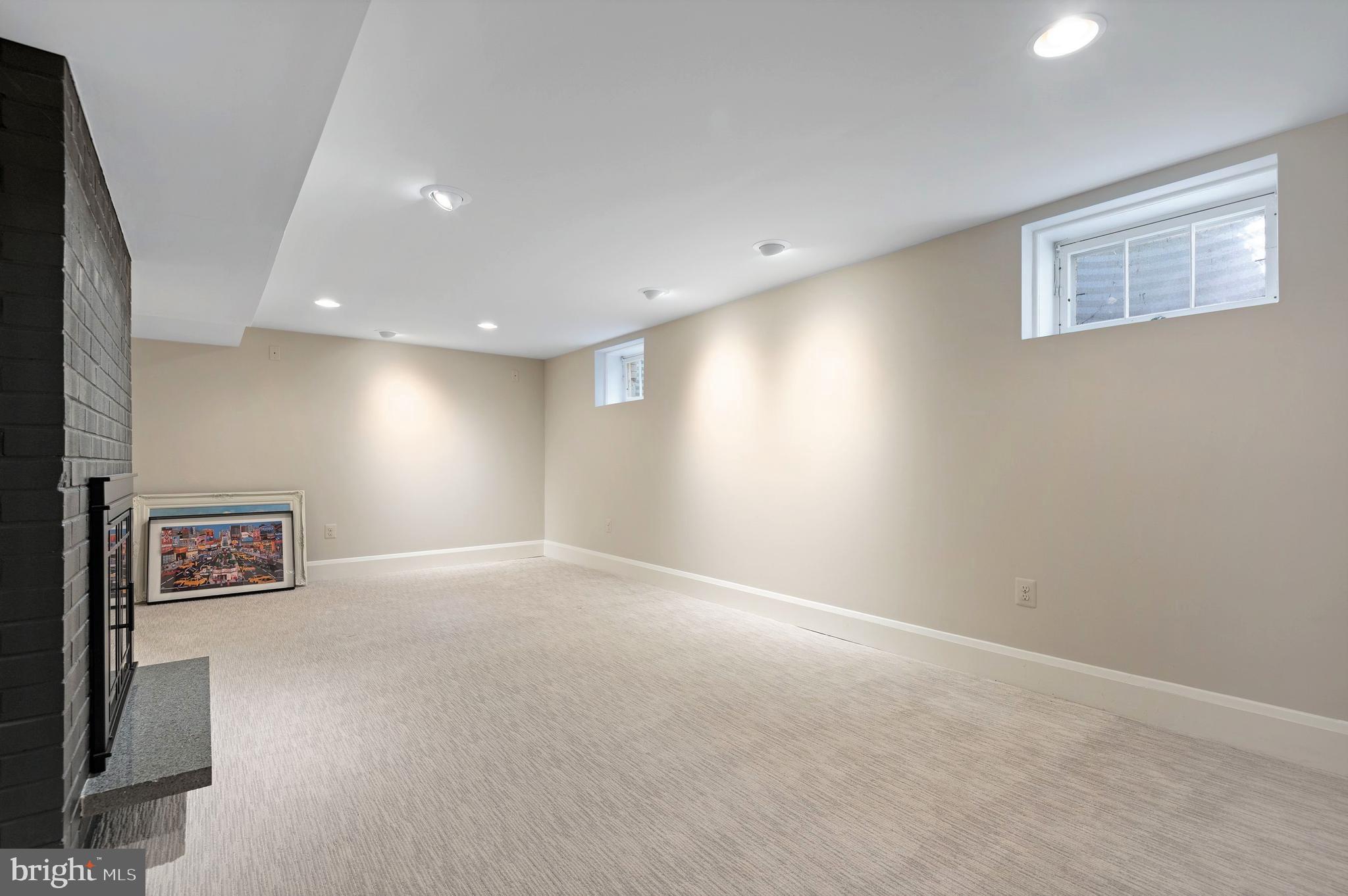 5908 Roland Avenue Baltimore, MD 21210 - Photo 34 of 40