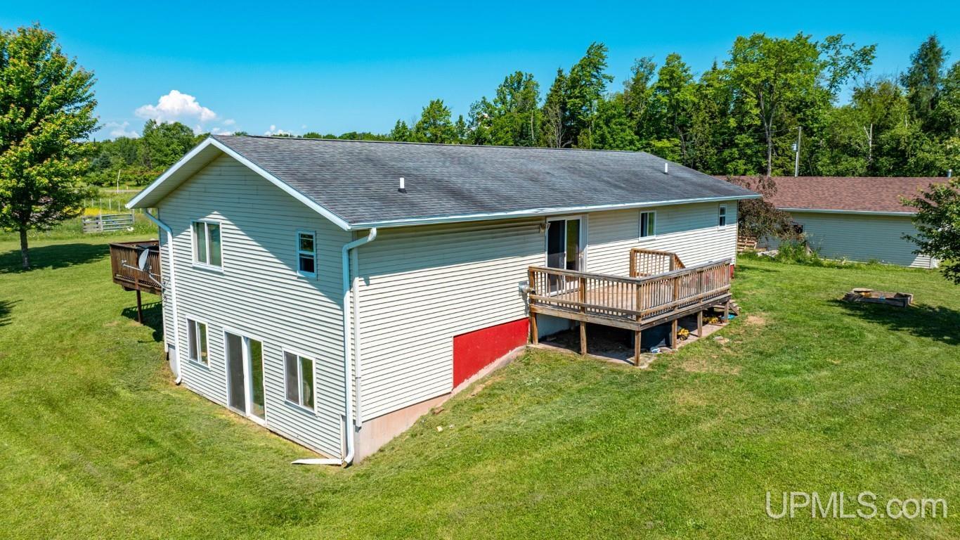 16995 Grist Mill Road Baraga, MI 49908 - Photo 7 of 58