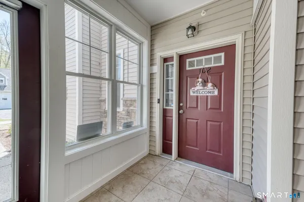$399,900 | 95 South Ridge Lane, Unit E102, Berlin, CT 06037