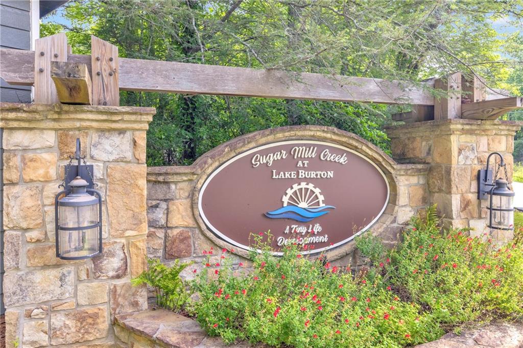 4960 Laurel Lodge Road Clarkesville, GA 30523 - Photo 40 of 44
