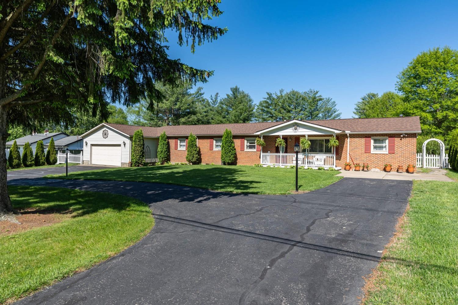 7115 Red Lion 5 Points Road Springboro, OH 45066 - Photo 4 of 47 Gallery Image 4