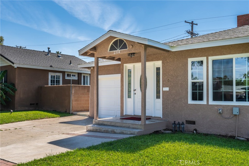 2514 Prospect Avenue Riverside, CA 92507 - Photo 3 of 38