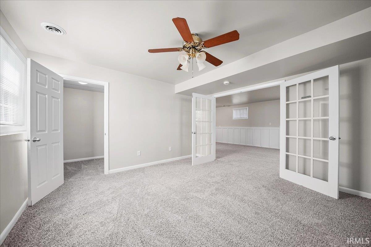 534 Robyn Road Valparaiso, IN 46385 - Photo 28 of 38 Gallery Image 28