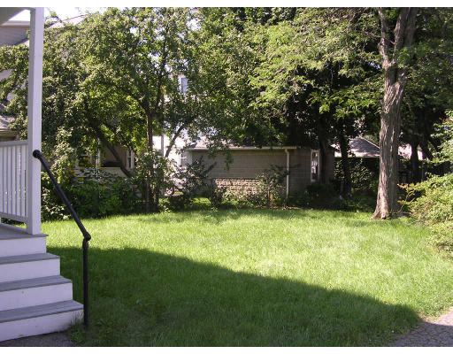 88 Dalton Road Belmont, MA 02478 - Photo 3 of 21 Gallery Image 3