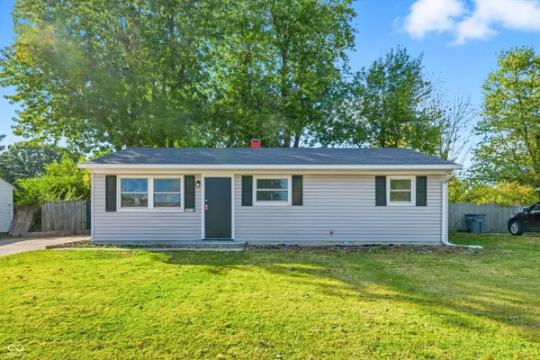 $1,550 | 2908 South Walcott Street, Indianapolis, IN 46203