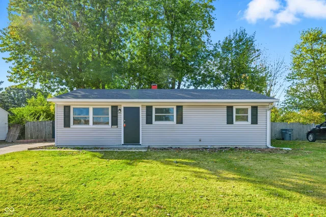 $1,550 | 2908 South Walcott Street, Indianapolis, IN 46203