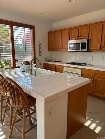 $4,275 | 444 Avenida Antonio, Chula Vista, CA 91914