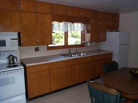 1015 Sutton Road Adrian, MI 49221 - Photo 6 of 10 921630-5.JPG