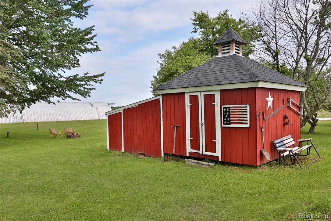 4836 Colf Road Carleton, MI 48117 - Photo 5 of 25 2B8A9975.jpg