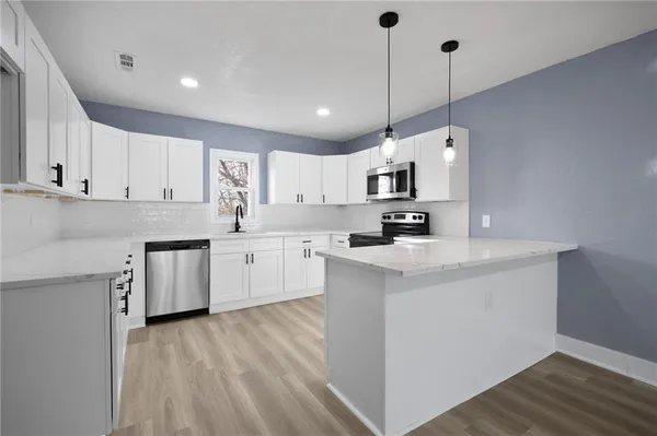 $249,000 | 10230 Oakley Avenue, Kansas City, MO 64137