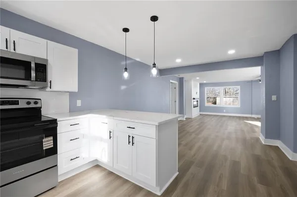 $249,000 | 10230 Oakley Avenue, Kansas City, MO 64137