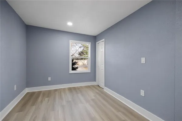 $249,000 | 10230 Oakley Avenue, Kansas City, MO 64137