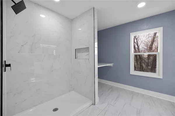 $249,000 | 10230 Oakley Avenue, Kansas City, MO 64137