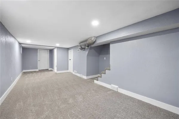 $249,000 | 10230 Oakley Avenue, Kansas City, MO 64137