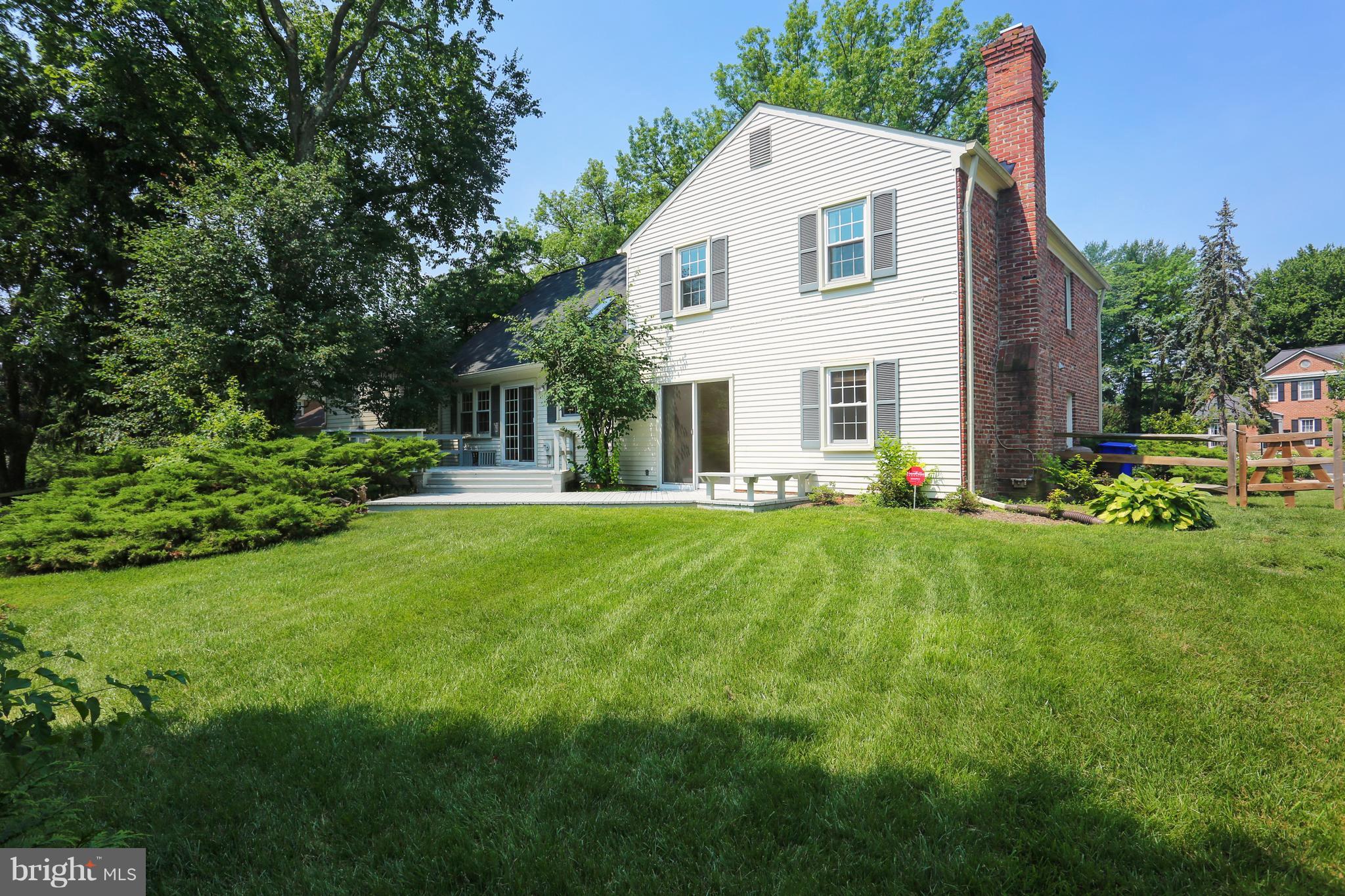 18929 North Meadow Fence Road Gaithersburg, MD 20886 - Photo 27 of 30 Exterior (Rear)