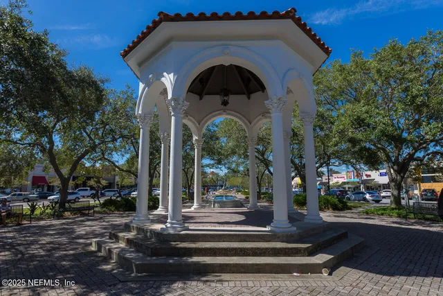 $975,000 | 3340 San Jose Boulevard, Jacksonville, FL 32207