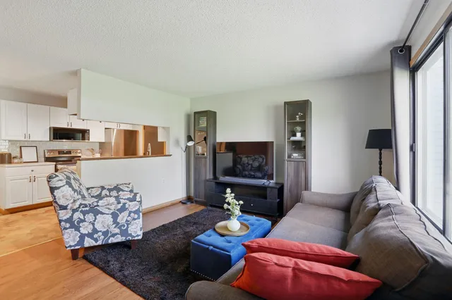 $187,000 | 111 96th Lane Northeast, Blaine, MN 55434