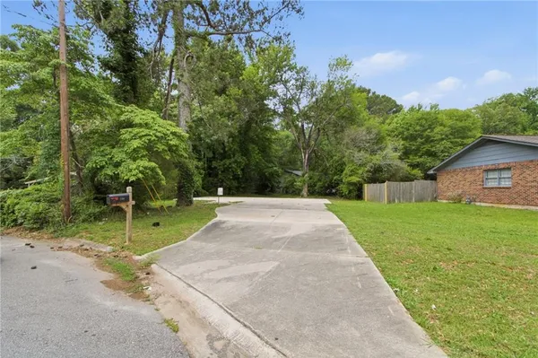 $49,999 | 739 South Carter Drive, Jonesboro, GA 30236