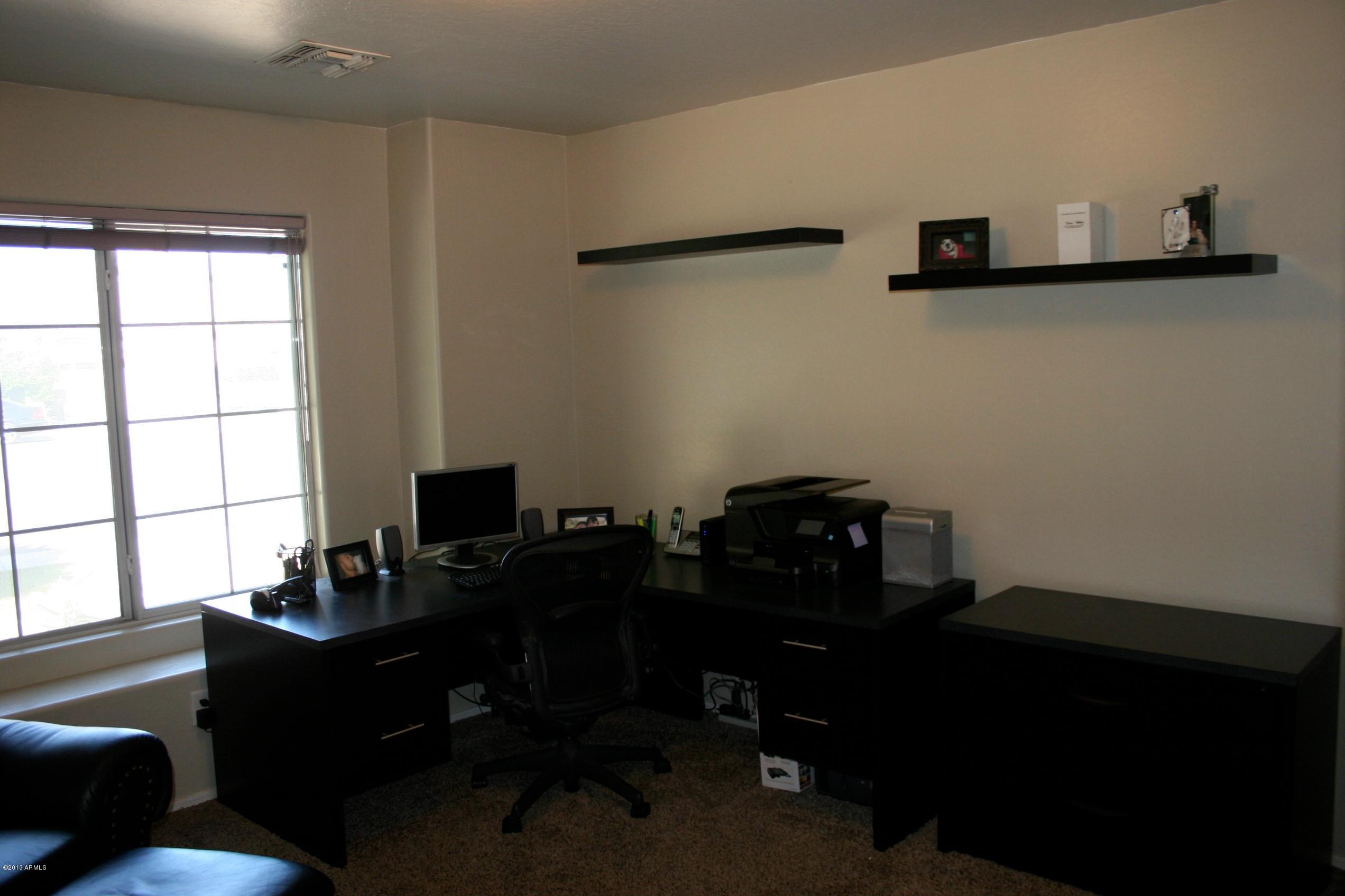 1315 East Harwell Road Phoenix, AZ 85042 - Photo 19 of 26 IMG_0908