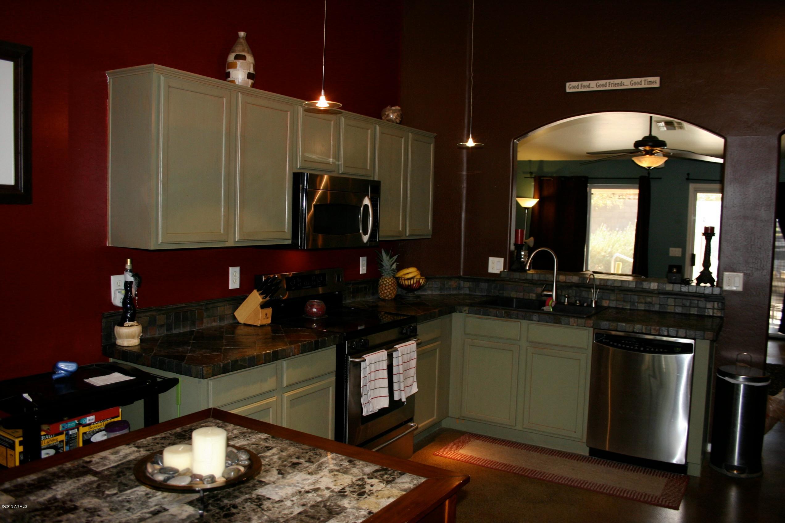 1315 East Harwell Road Phoenix, AZ 85042 - Photo 3 of 26 IMG_0883
