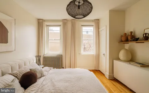 $650,000 | 1828 South 9th Street, Philadelphia, PA 19148