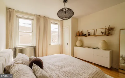 $650,000 | 1828 South 9th Street, Philadelphia, PA 19148