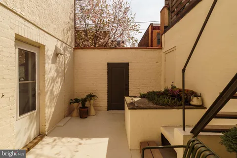 $650,000 | 1828 South 9th Street, Philadelphia, PA 19148