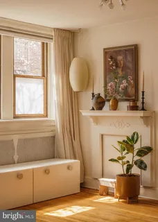 $650,000 | 1828 South 9th Street, Philadelphia, PA 19148