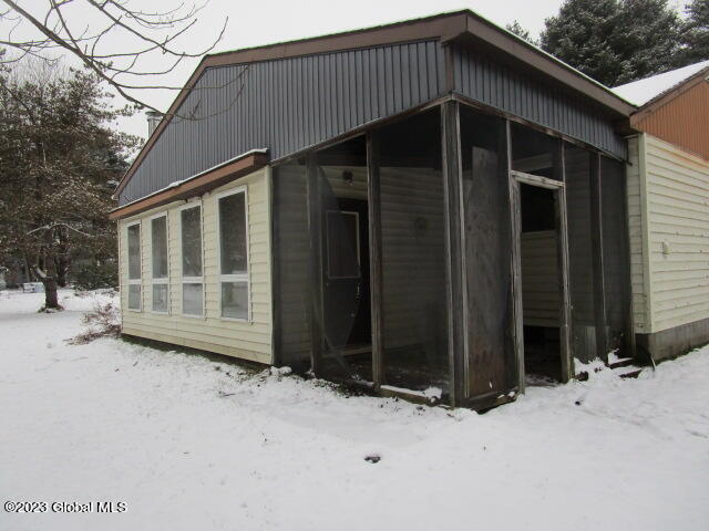 184 Smith Road Perth, NY 12010 - Photo 8 of 43 IMG_0015