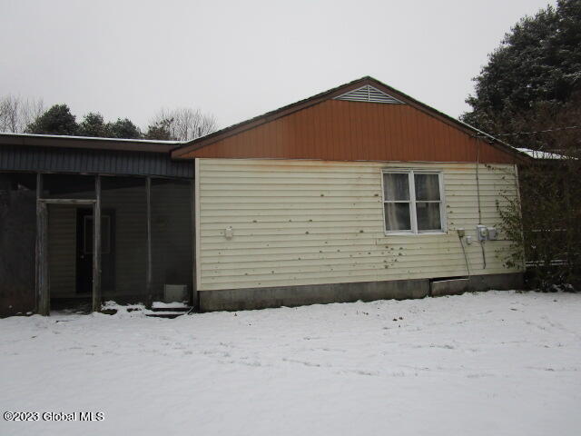 184 Smith Road Perth, NY 12010 - Photo 9 of 43 IMG_0016