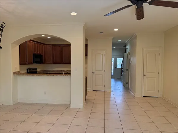 $1,475 | 19038 Aiden Lane, Unit B, Hammond, LA 70403