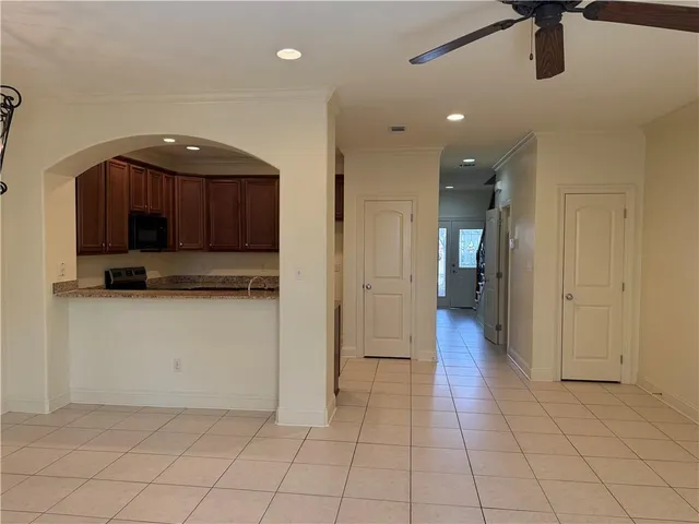 $1,475 | 19038 Aiden Lane, Unit B, Hammond, LA 70403