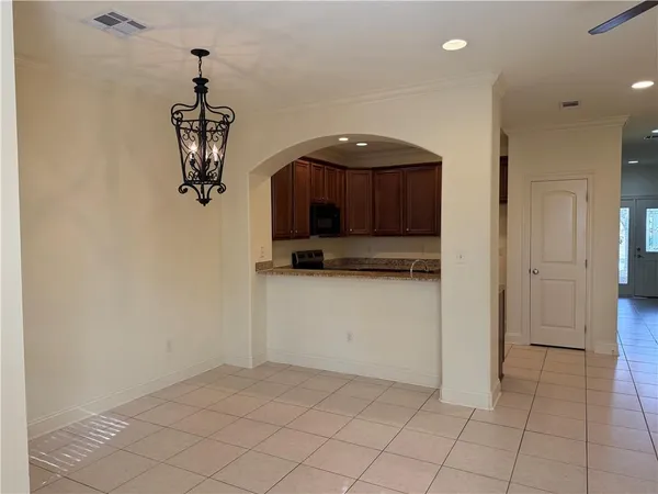 $1,475 | 19038 Aiden Lane, Unit B, Hammond, LA 70403