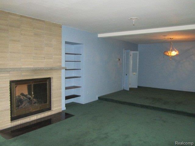 5205 Longmeadow Road Bloomfield Hills, MI 48304 - Photo 12 of 16 Livingrm (1)