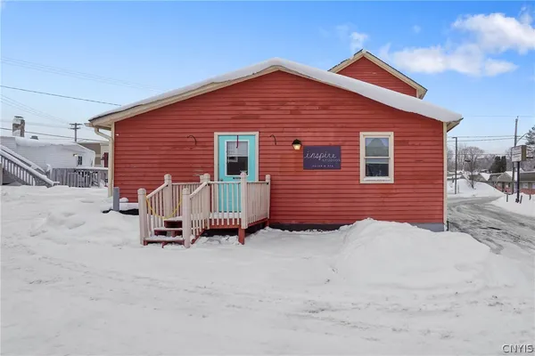 $319,900 | 2 Mechanic Street, Lysander, NY 13027