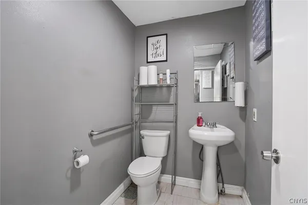 $319,900 | 2 Mechanic Street, Lysander, NY 13027