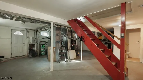 $539,000 | 353 East Grant Avenue, Roselle Park, NJ 07204