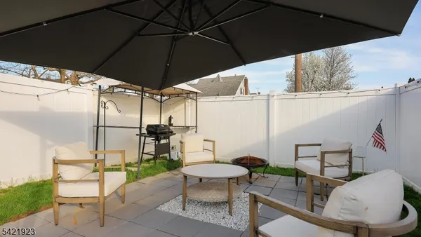 $539,000 | 353 East Grant Avenue, Roselle Park, NJ 07204