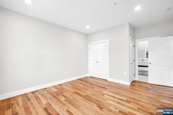 $2,800 | 66 Mt Prospect Avenue, Unit 4, Clifton, NJ 07013