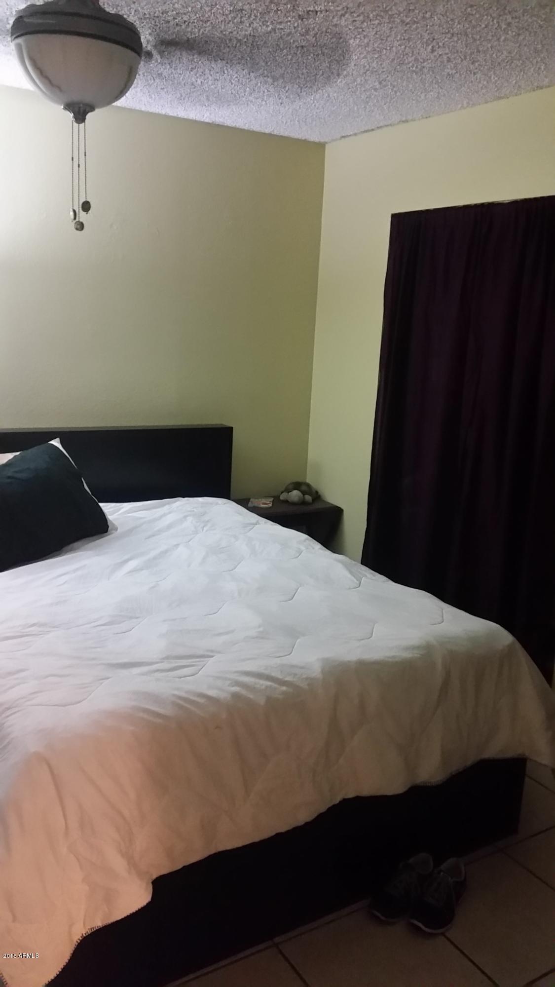 4354 East Carson Road Phoenix, AZ 85042 - Photo 10 of 17 20150724_085402