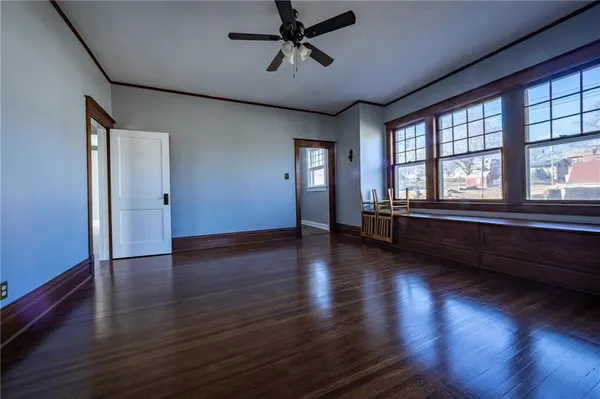 $279,900 | 402 South Market Street, Rock Port, MO 64482