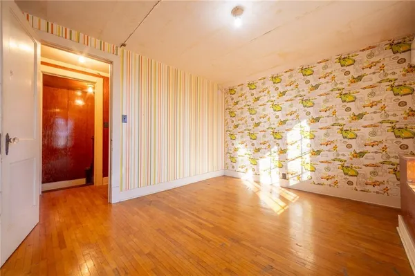 $279,900 | 402 South Market Street, Rock Port, MO 64482