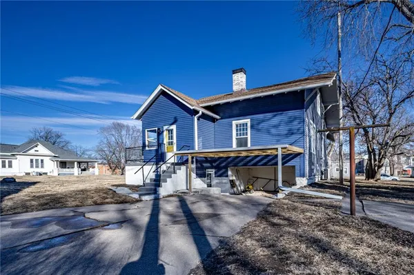 $279,900 | 402 South Market Street, Rock Port, MO 64482