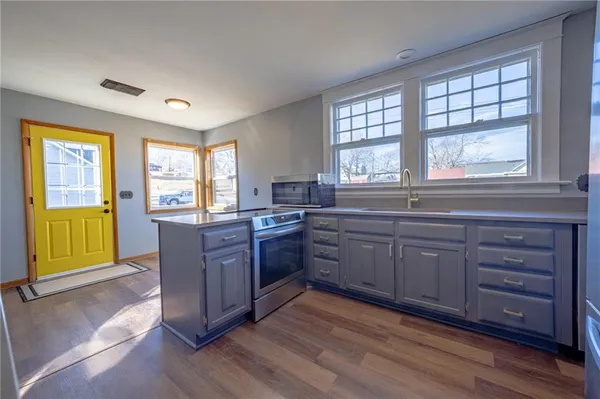 $279,900 | 402 South Market Street, Rock Port, MO 64482