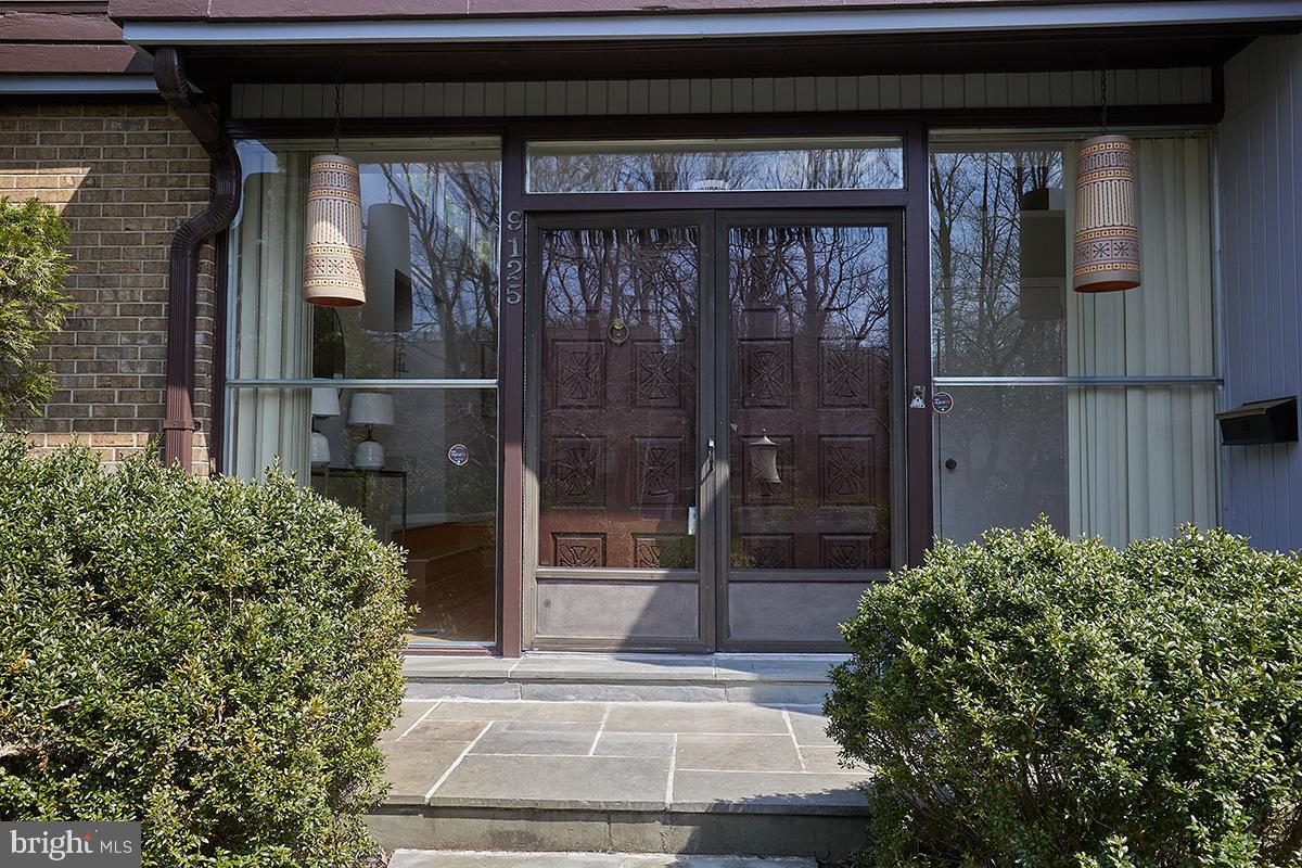 9125 Friars Road Bethesda, MD 20817 - Photo 3 of 44 Gallery Image 3