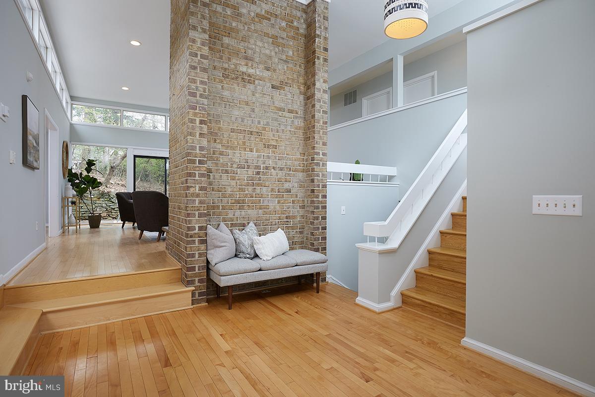 9125 Friars Road Bethesda, MD 20817 - Photo 5 of 44 Gallery Image 5