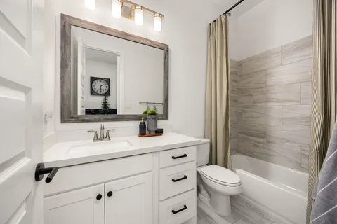 $939,000 | 6807 Mirabeau Lane, Katy, TX 77493